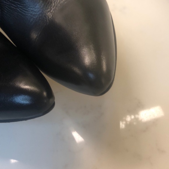 Charles David - Picture 10 of 13